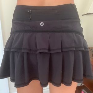 Lululemon athletica black ruffle skirt